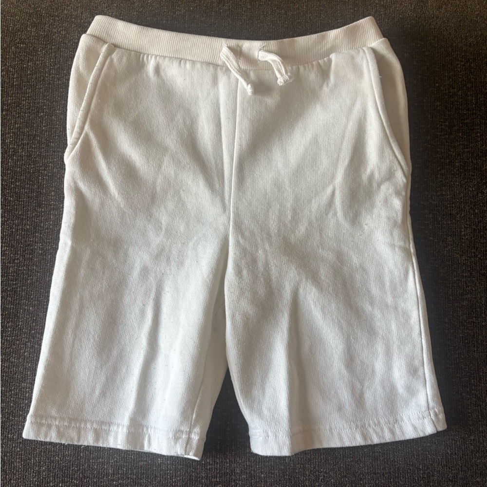 Kenneth Cole White Sweat Shorts with Black Label